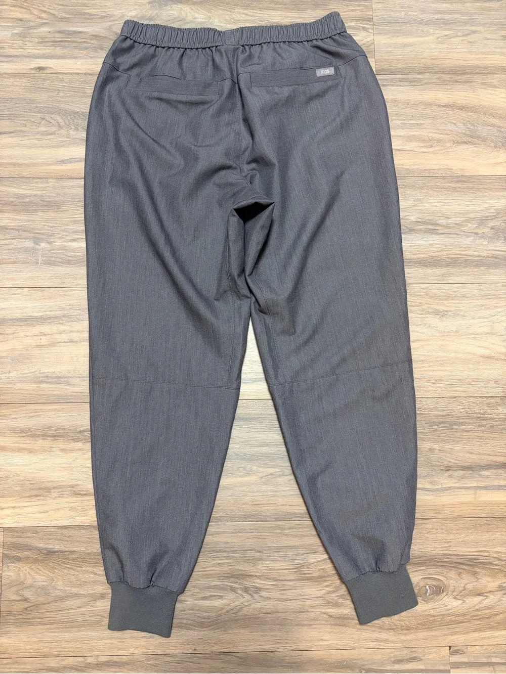 FIGS Men’s FIONx Tansen Jogger Scrub Pants Graphite S/M